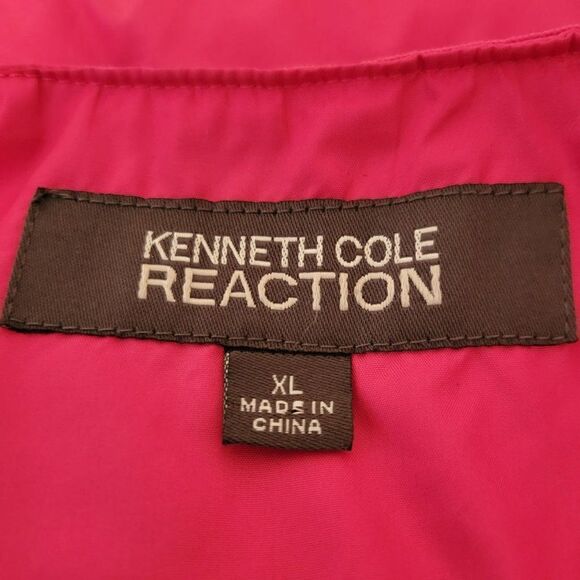 Kenneth Cole Reaction Hot Pink Puffer Vest (size XL) - Picture 7 of 8